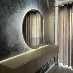 Lovely New Near Tirana's Artificial アパート *